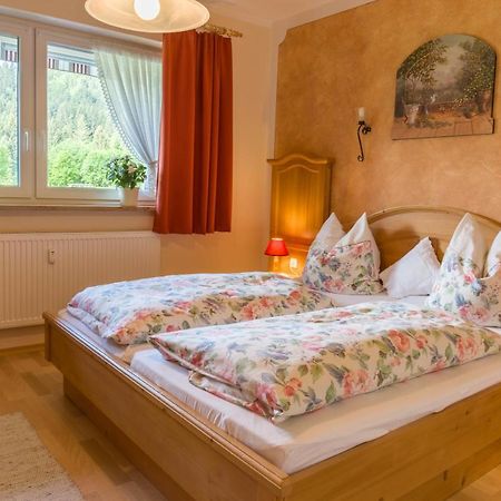 Ferienwohnung Annamirl การ์มิช-พาร์เทนเคียร์เชน ภายนอก รูปภาพ