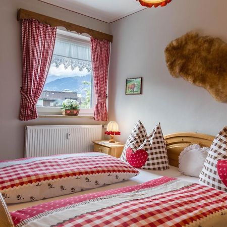 Ferienwohnung Annamirl การ์มิช-พาร์เทนเคียร์เชน ภายนอก รูปภาพ